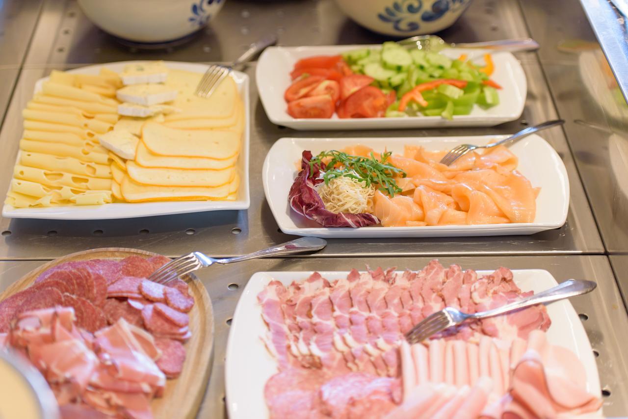 Hotel Traube 페트노이 암 아를베르크 외부 사진